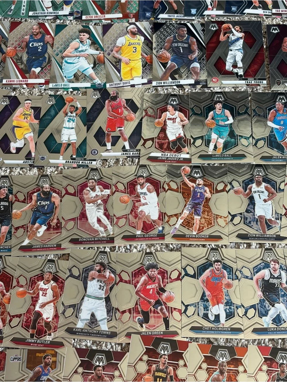 Lot of 76 - 2022-25 Panini Mosaic & Phoenix basketball cards includes rookies